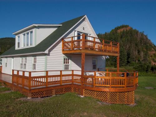 入口, 奧匹勞洛爾小屋汽車旅館 (Au Pic de l'Aurore Motel-Chalets) in 佩爾塞(QC) 入口, 奧匹勞洛爾小屋汽車旅館 (Au Pic de l'Aurore Motel-Chalets) in 佩爾塞(QC)