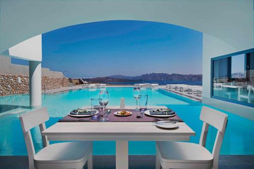 مطعم, أجنحة أكروتيرا روزا لاكشري (Acroterra Rosa Luxury Suites) in أكروتيري مطعم, أجنحة أكروتيرا روزا لاكشري (Acroterra Rosa Luxury Suites) in أكروتيري