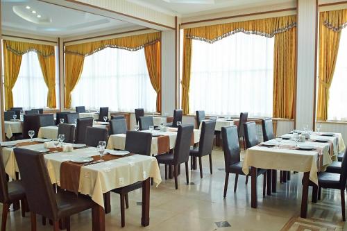 Business Center, Grand Nakhchivan Hotel in Najicheván Business Center, Grand Nakhchivan Hotel in Najicheván