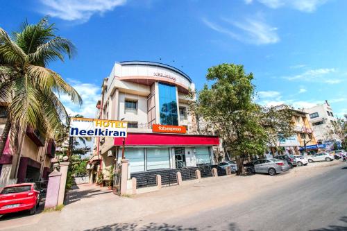 Hotel OYO 1743 Hotel Neelkiran