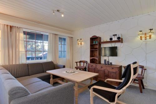 Knuts Hyttegrend in Beitostolen Knuts Hyttegrend in Beitostolen