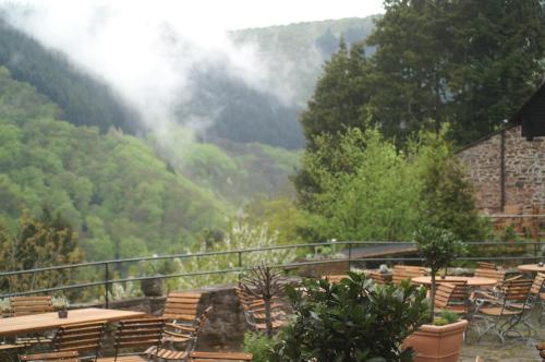 Erkély/terasz, Hotel Burg Arras in Alf Erkély/terasz, Hotel Burg Arras in Alf