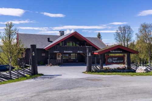 Knuts Hyttegrend in بيتوستولين Knuts Hyttegrend in بيتوستولين