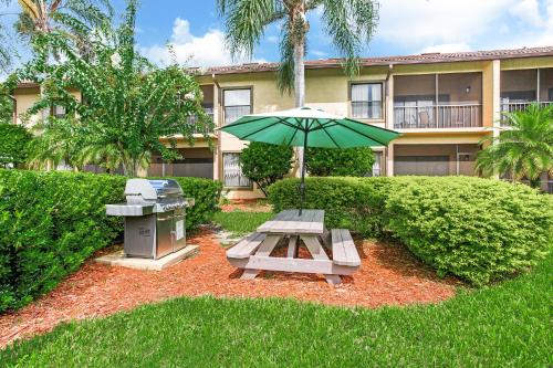 Facilities, Alhambra Villas in Poinciana Facilities, Alhambra Villas in Poinciana
