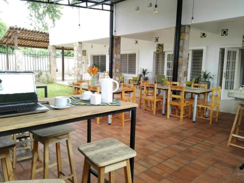 Urban Lodge in Бужумбура Urban Lodge in Бужумбура