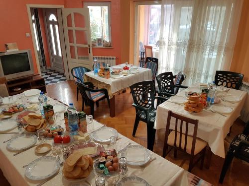 Hotel Apartments Bella Mare Belgrade in เบลเกรด Hotel Apartments Bella Mare Belgrade in เบลเกรด