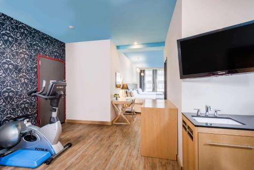 Facilities, TRYP by Wyndham New York City Times Square / Midtown in Times Square Facilities, TRYP by Wyndham New York City Times Square / Midtown in Times Square
