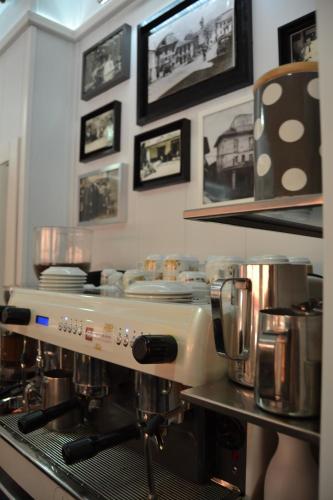 Паб/Коктейль-бар, Hostal Carlos V in Пуебла-де-Санабрія Паб/Коктейль-бар, Hostal Carlos V in Пуебла-де-Санабрія