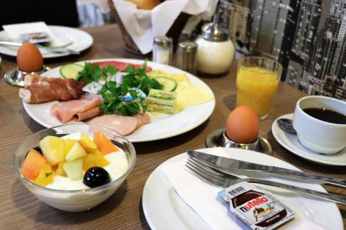 餐飲選擇, 魯夫酒店 (Hotel Ruf) in 佛茨海姆 餐飲選擇, 魯夫酒店 (Hotel Ruf) in 佛茨海姆