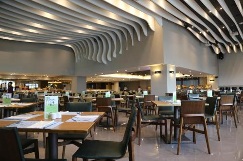Food and beverages, Taichung Harbor Hotel in Wuqi District Food and beverages, Taichung Harbor Hotel in Wuqi District