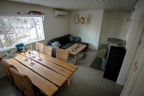 أورورا كامب كورافارا (Aurora Camp Kurravaara) in Kiruna City Center أورورا كامب كورافارا (Aurora Camp Kurravaara) in Kiruna City Center