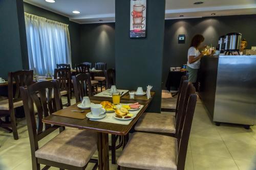 F&B, Hotel Cueva de las Manos in 페리토 모레노 F&B, Hotel Cueva de las Manos in 페리토 모레노