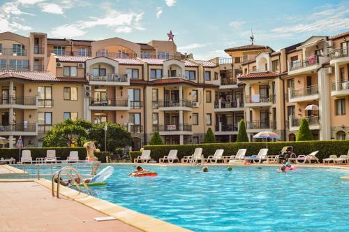 Arcadia Apart Complex Hotel