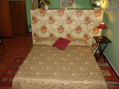 This photo about Politeamaffitti shared on HyHotel.com