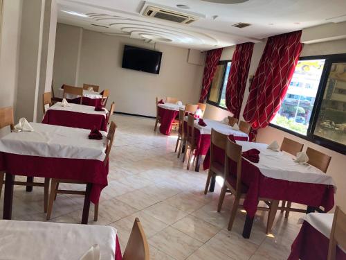 Restoran, Hotel Amine in Sfax Restoran, Hotel Amine in Sfax