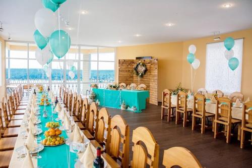 This photo about Donjon Hotel shared on HyHotel.com