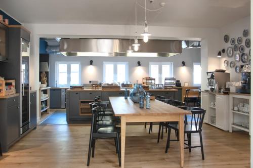 Restaurante, Lieblingsplatz Strandhotel in Sankt Peter-Ording Restaurante, Lieblingsplatz Strandhotel in Sankt Peter-Ording