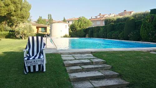 Zwembad, VIDABRAVA Sagaro garden, Jardin privado, piscina, 150 m playa in S'Agaro Zwembad, VIDABRAVA Sagaro garden, Jardin privado, piscina, 150 m playa in S'Agaro