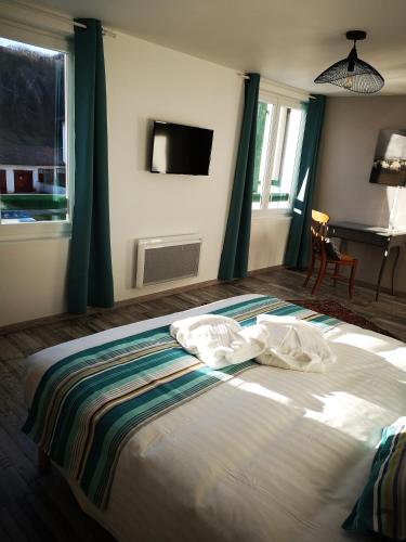 Hotel/Restaurant C'Vall in Aldudes Hotel/Restaurant C'Vall in Aldudes