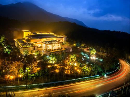 This photo about Landison Resort Tonglu shared on HyHotel.com