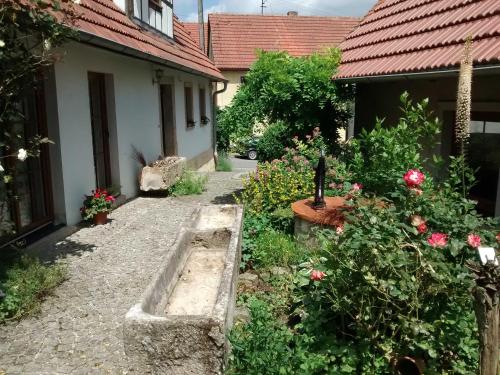 Garden, Ferienhaus Herzogenreuth in Heiligenstadt Garden, Ferienhaus Herzogenreuth in Heiligenstadt