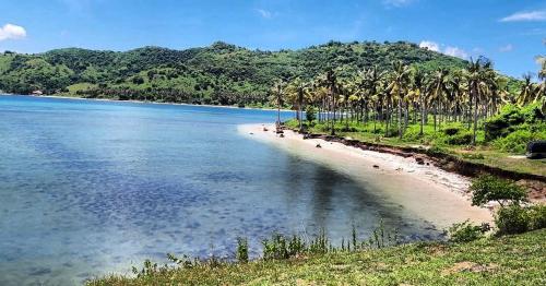 Beach, ALDEN BEACH HOUSE in Sekotong Beach, ALDEN BEACH HOUSE in Sekotong