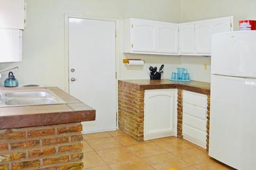 Villa in Tranquil Gated Community, 2 Bedroom 2 Bath in Puerto Penasco Villa in Tranquil Gated Community, 2 Bedroom 2 Bath in Puerto Penasco