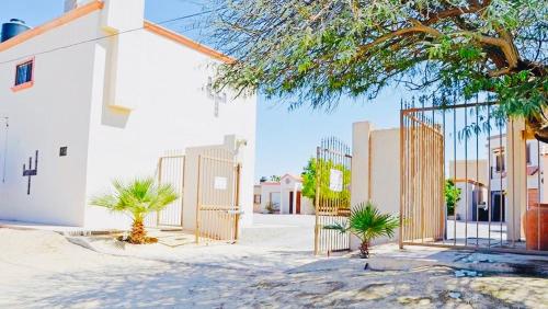 Villa in Tranquil Gated Community, 2 Bedroom 2 Bath in Puerto Penasco Villa in Tranquil Gated Community, 2 Bedroom 2 Bath in Puerto Penasco