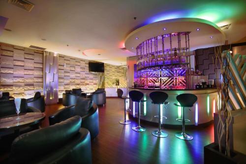 Bar/lounge, Aston Pontianak Hotel and Convention Center in Pontianak Bar/lounge, Aston Pontianak Hotel and Convention Center in Pontianak