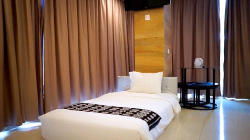 Kalton Hotel in 고론 탈로 Kalton Hotel in 고론 탈로