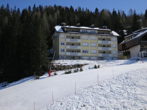 This photo about Appartementhaus CKPK Sonnenalpe Nassfeld shared on HyHotel.com