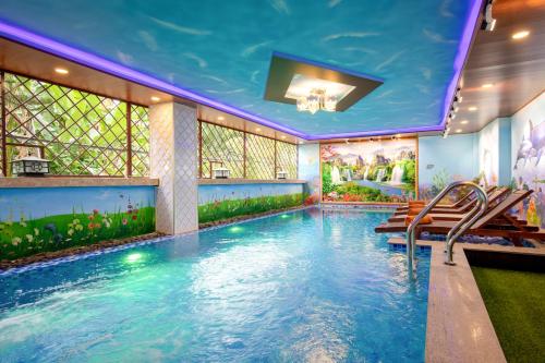 Swimming pool, Nu Ni Homestay near Hoa Van Le Nghia Swimming pool, Nu Ni Homestay near Hoa Van Le Nghia