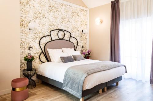Hotel des Iris in Auvers-sur-Oise Hotel des Iris in Auvers-sur-Oise