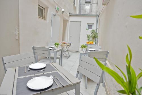 Facilities, Hotel du Quai de Seine in 19th - Buttes-Chaumont Facilities, Hotel du Quai de Seine in 19th - Buttes-Chaumont