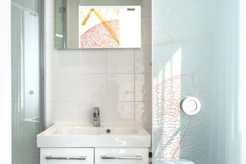 This photo about Hotel Cecil shared on HyHotel.com