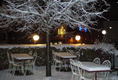 Erkély/terasz, Hotel de France in Sainte-Croix Erkély/terasz, Hotel de France in Sainte-Croix