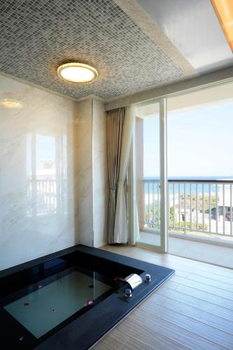 衛浴, 小豬愛吃地瓜葉 (Little Piggy B&B) in 墾丁國家公園 衛浴, 小豬愛吃地瓜葉 (Little Piggy B&B) in 墾丁國家公園