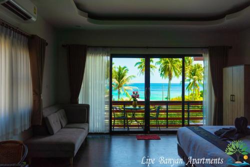 หลีเป๊ะ บันยัน อพาร์ตเมนต์ (Lipe Banyan Apartments) in ซันเซ็ตบีช หลีเป๊ะ บันยัน อพาร์ตเมนต์ (Lipe Banyan Apartments) in ซันเซ็ตบีช