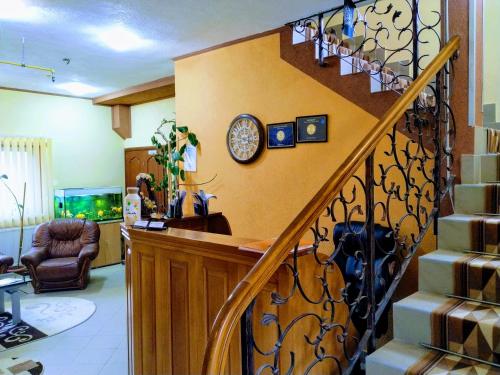 gedeelde lounge/tv-ruimte, Venesis House in Sighisoara gedeelde lounge/tv-ruimte, Venesis House in Sighisoara