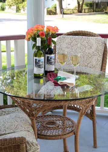 Erkély/terasz, Bondy House Bed & Breakfast in Leamington (Ontario) Erkély/terasz, Bondy House Bed & Breakfast in Leamington (Ontario)