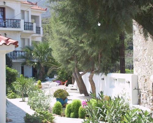 A szálláshely kívülről, Hotel Agnanti in Valeontades A szálláshely kívülről, Hotel Agnanti in Valeontades