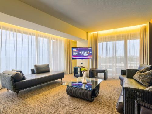 Faciliteiten, Hotel VEGA in Mamaia Faciliteiten, Hotel VEGA in Mamaia