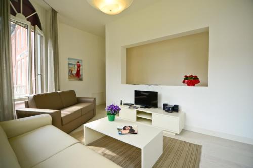 This photo about Residence La Fontaine shared on HyHotel.com