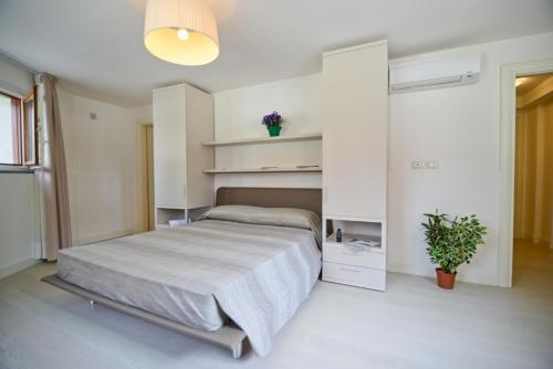 This photo about Residence La Fontaine shared on HyHotel.com