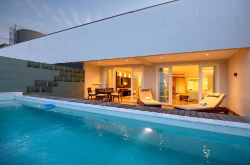 Vogal Luxury Beach Hotel & SPA - image 3