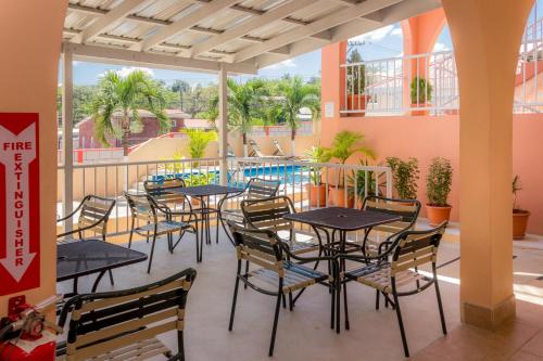 Rolson Hotel in San Ignacio Rolson Hotel in San Ignacio