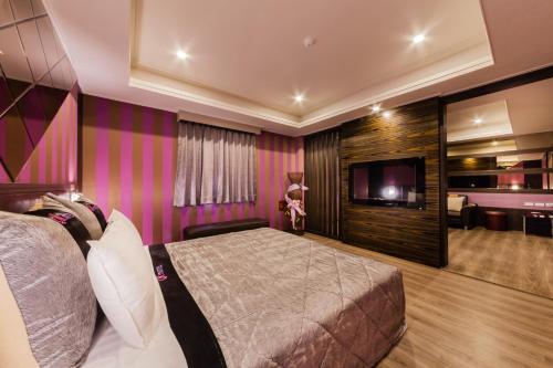 QK Motel near Taoyuan Chang Gung Memorial Hospital QK Motel near Taoyuan Chang Gung Memorial Hospital