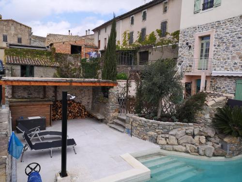 L'Ours des Corbières - Chambres d'hôtes (L'Ours des Corbieres - Chambres d'hotes) in Lagrasse L'Ours des Corbières - Chambres d'hôtes (L'Ours des Corbieres - Chambres d'hotes) in Lagrasse