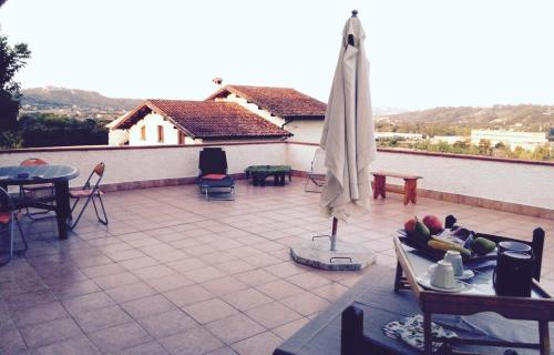 Balcony/terrace, Agriturismo Le Terre d'Abruzzo Country House in Alanno Balcony/terrace, Agriturismo Le Terre d'Abruzzo Country House in Alanno