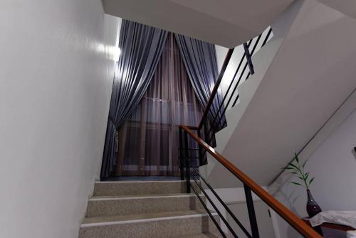 カンラヤ プレイス13